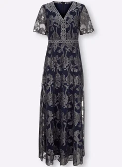 Abendkleid mit glänzender Blütenstickerei