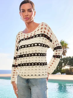 Ajourpullover mit überschnittener Schulter