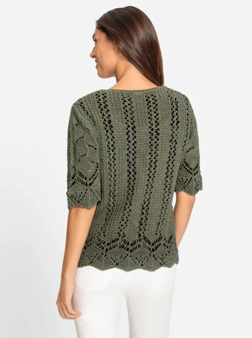 Ajourpullover mit Wellenkante
