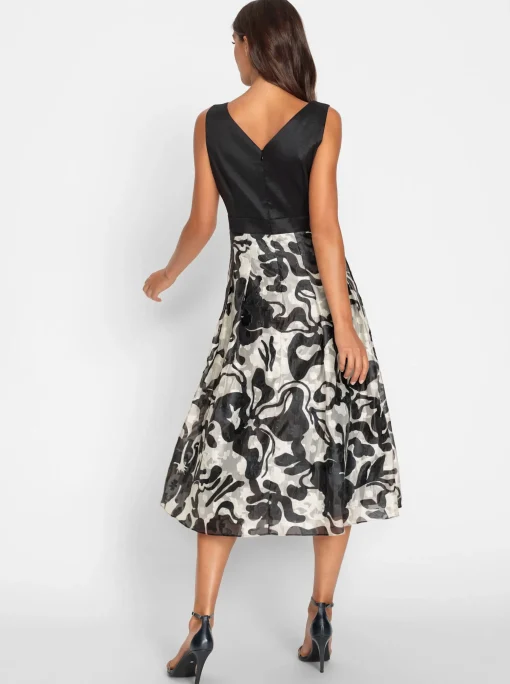 A-Linien-Kleid
