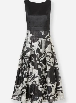 A-Linien-Kleid