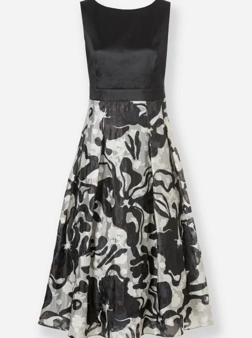 A-Linien-Kleid