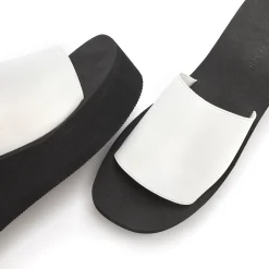 Badepantolette