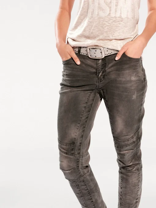Boyfriend Hose