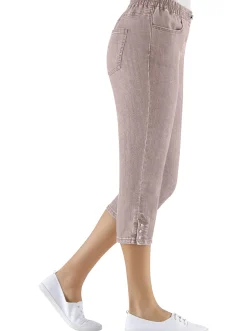 Caprijeans mit Nieten-Verzierung