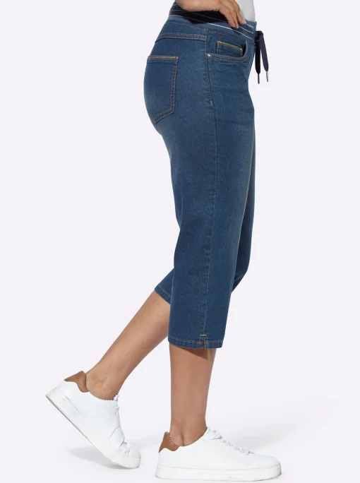 Caprijeans mit Rundum-Dehnbund