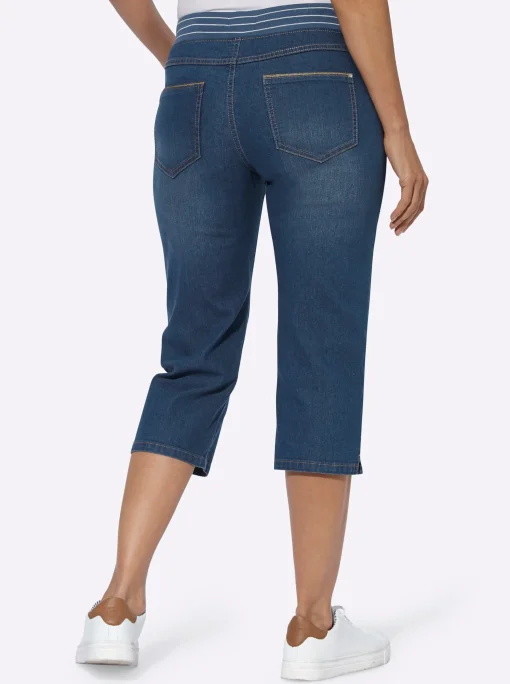 Caprijeans mit Rundum-Dehnbund