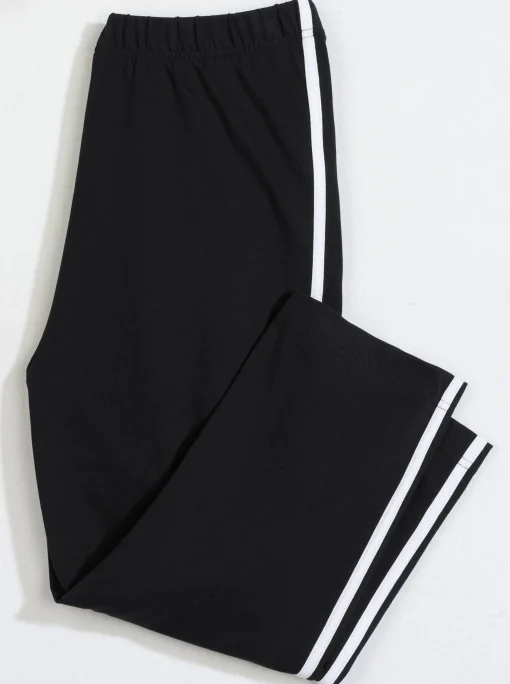 Caprileggings mit kontrastfarbigen Paspeln