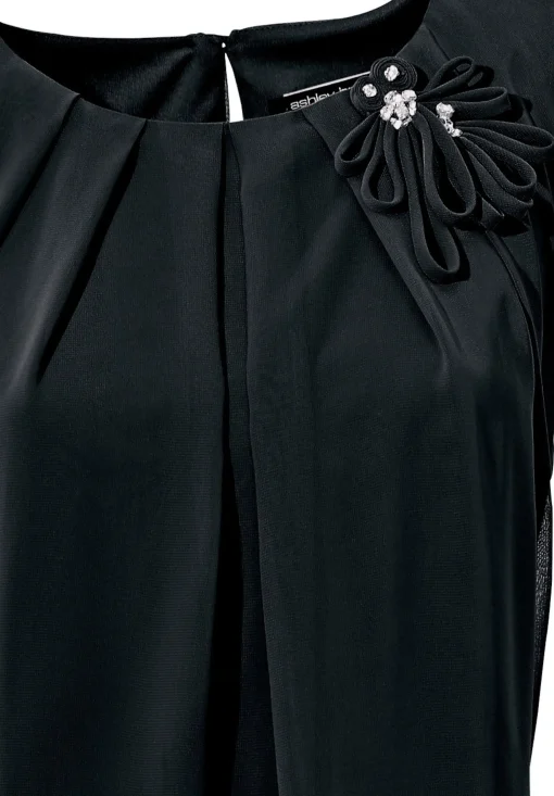 Cocktailkleid mit Rüschen am Saum