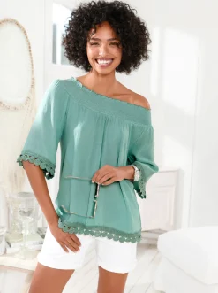 Crinklebluse mit Spitzenbesatz