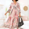 Druckkleid mit Volants an den 3/4-Ärmeln