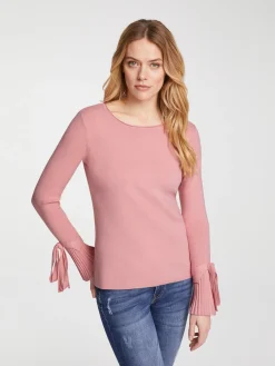 Feinstrickpullover mit Ärmelabschlüssen in Plissee-Optik