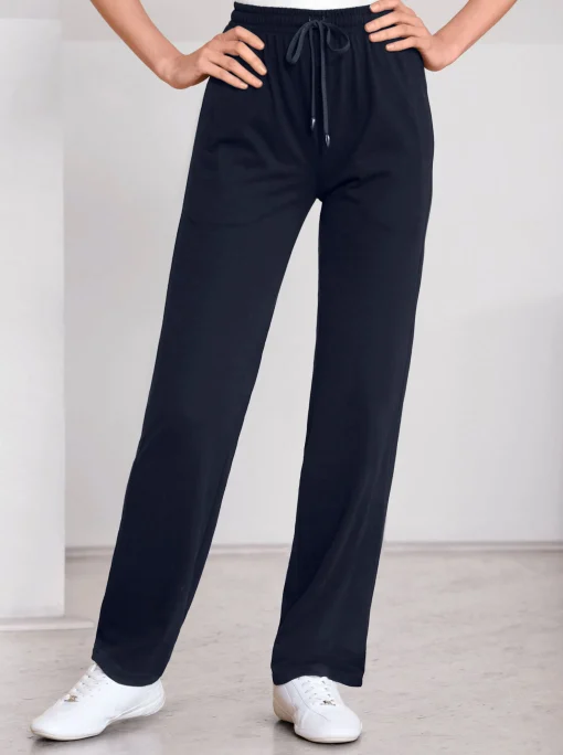 Freizeithose mit seitlichen Taschen.
