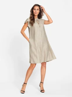 Freizeitkleid mit Rüschen und Falten