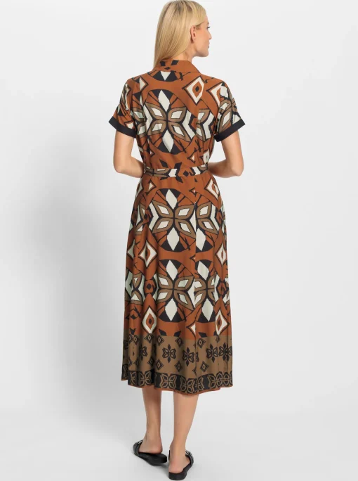Hemdblusenkleid mit Bindegürtel