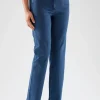 Jeans aus formstabiler Stretch-Qualität