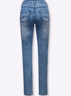 Jeans in Baumwoll-Stretch-Qualität
