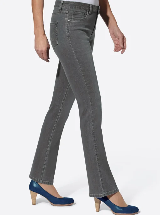 Jeans in formstabiler Stretch-Qualität