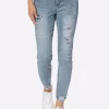 Jeans mit Lettering