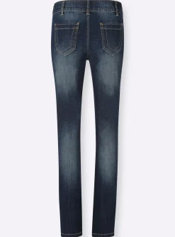 Jeans mit Nieten an den Taschen