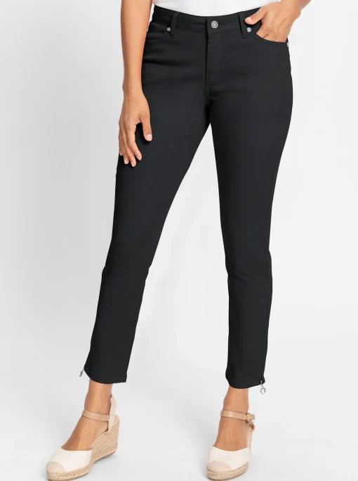 Jeans mit Reißverschluss am Bein