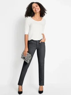 Jeans mit Reißverschluss am Bein