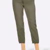 Jeans mit Schlitz und Ösen