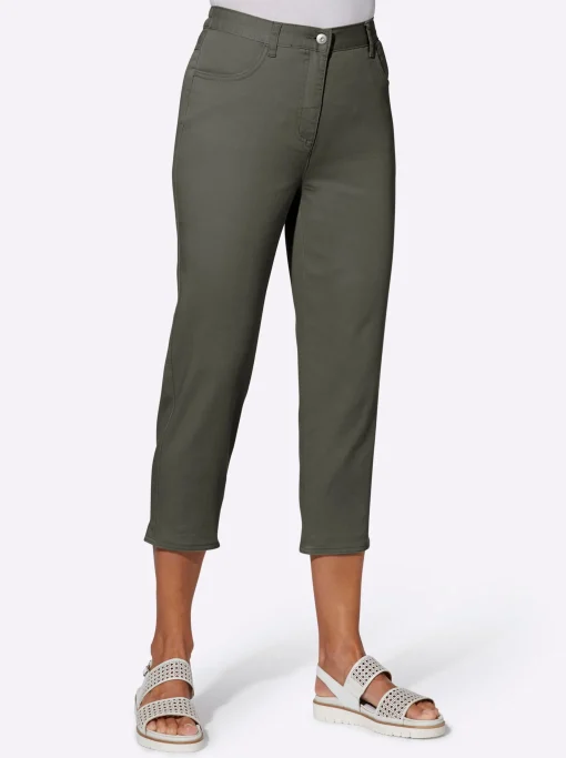 7/8-Jeans mit Schmuckknöpfen
