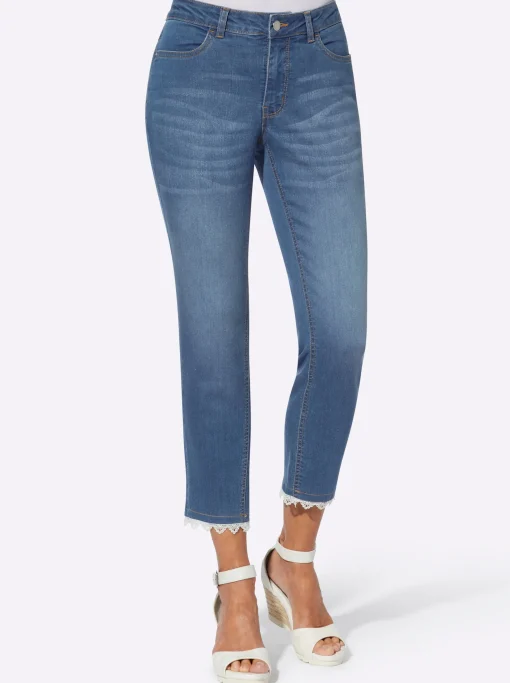 7/8-Jeans mit Spitze am Beinabschluss