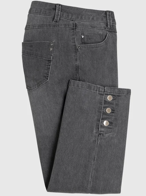 7/8-Jeans mit Zierknöpfen am Beinabschluss