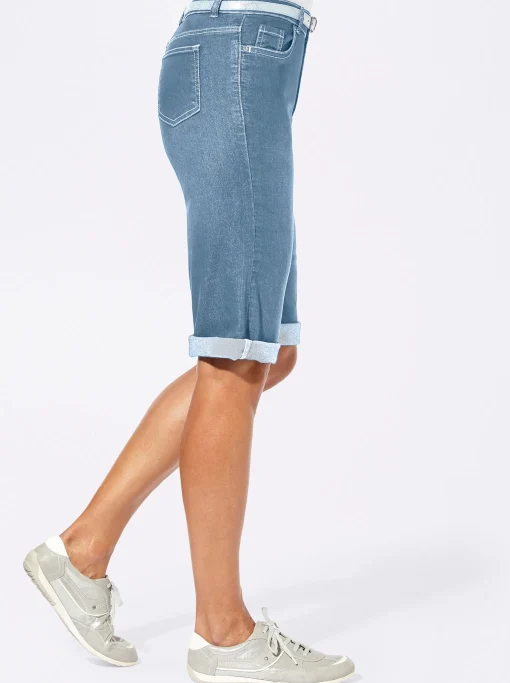 Jeansbermudas mit Gratis-Gürtel