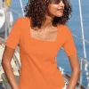 Kurzarmshirt mit Karree-Ausschnitt