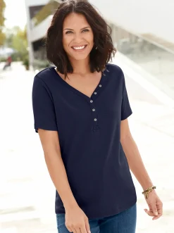 Kurzarmshirt mit Knöpfchen am Herz-Ausschnitt