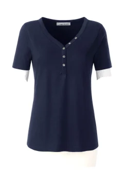 Kurzarmshirt mit Knöpfchen am Herz-Ausschnitt