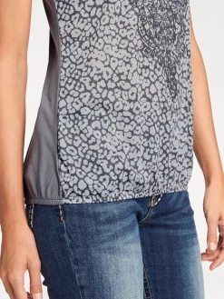 Kurzarmshirt mit Transparenz-Effekt
