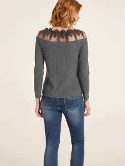 Langarmshirt mit Spitze