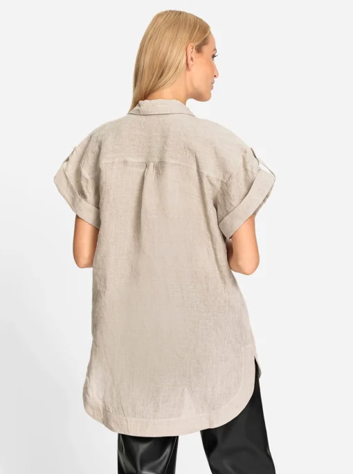 Leinenbluse mit Seitenschlitzen