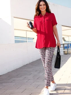 Longbluse mit langen Seitenschlitzen