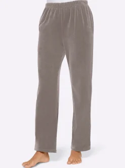 Nickihose mit Schlitz am Bein