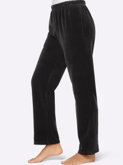 Nickihose mit Schlitz am Bein
