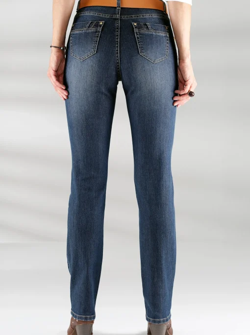 5-Pocket-Jeans mit Reißverschluss und Lederimitat-Anhänger