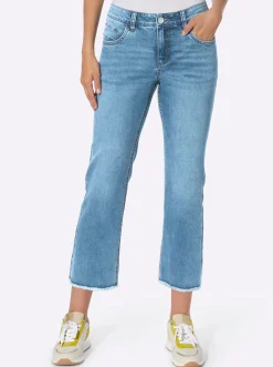 Push-up-Jeans mit Stickerei und Ziersteinchen