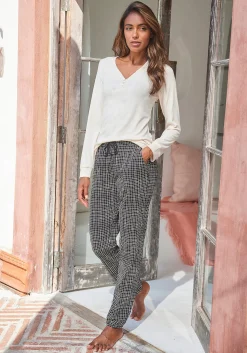 Pyjama
