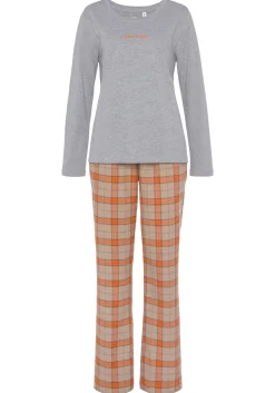 Pyjama
