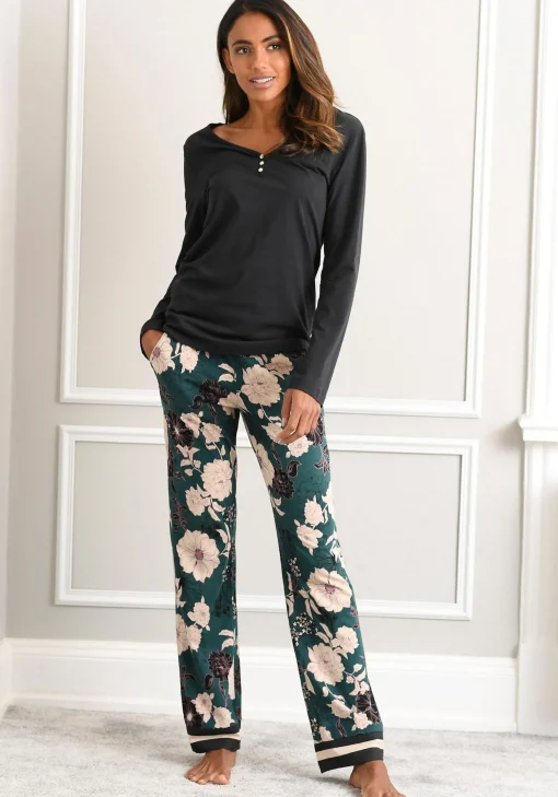 Pyjama