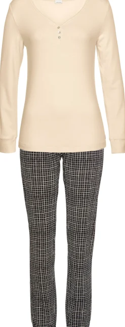 Pyjama