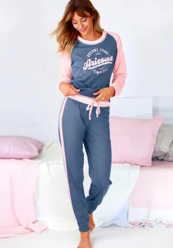 Pyjama