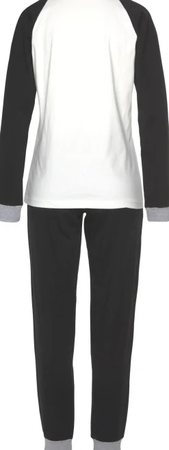 Pyjama