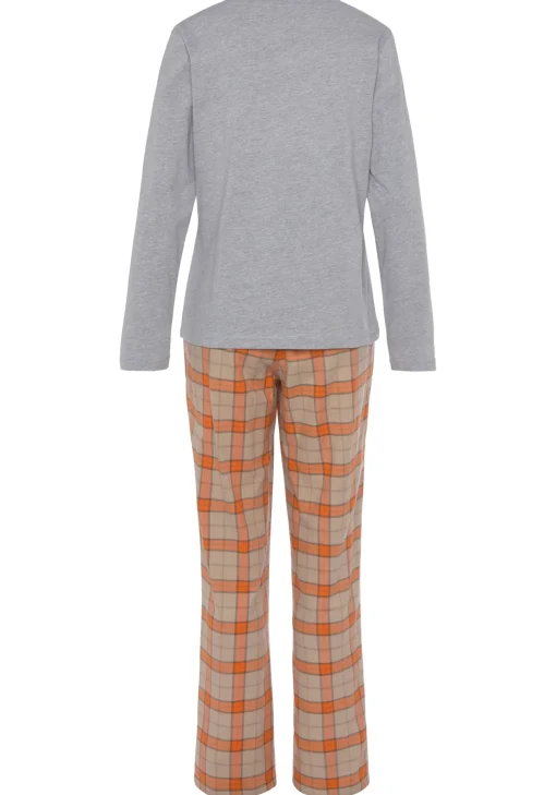 Pyjama