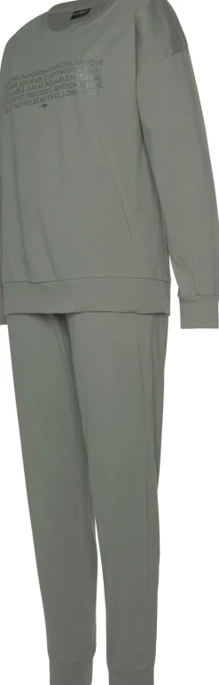 Pyjama